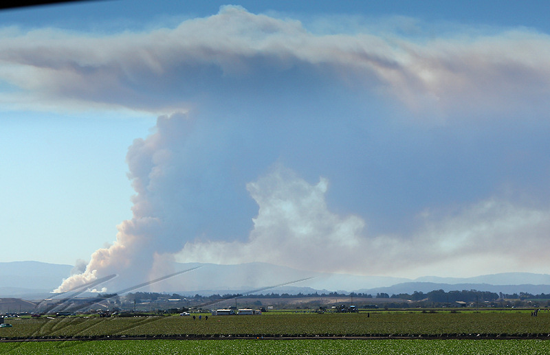 reportage 2013 usa USA Amérique america murika US californie carmel monterey 17 miles drive road route incendie fire in the hole smoke fumée nuage cloud