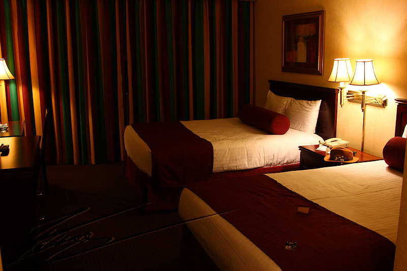 reportage 2013 usa USA Amérique america murika US nevada las vegas viva hotel & casino four queens freemont street room chambre lit bed