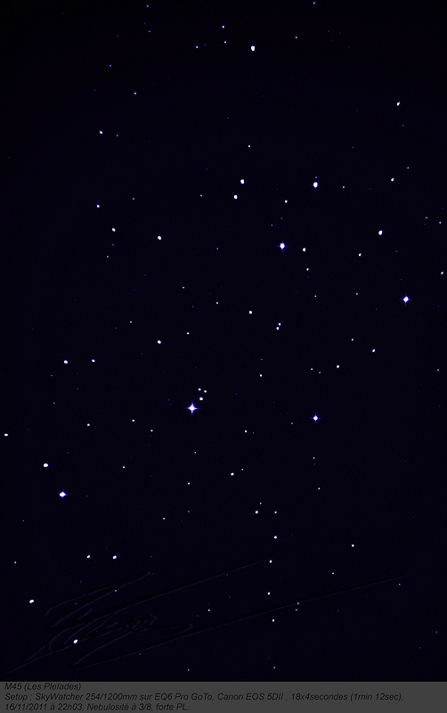 astronomie ciel nuit astro photo télescope étoiles croix brille bleues la boîte à bijoux 7 soeurs m45 messier 45 les pléïades