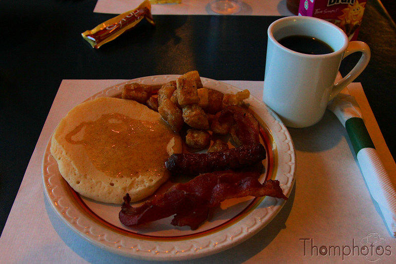 cuisine cooking plat nourriture bouffe repas meal usa amérique america petit déjeuner breakfast bacon pancake café coffee