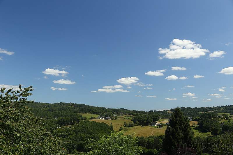 paysage landscape cloud nuages donzenac corrèze village médiéval campagne nature vert green vallée