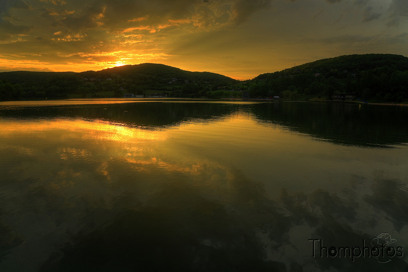 paysage landscape hdr high dynamic range lac lake du causse brive la gaillarde brive-la-gaillarde eau water forêt forest couché de soleil sunlight sun sunrise dawn