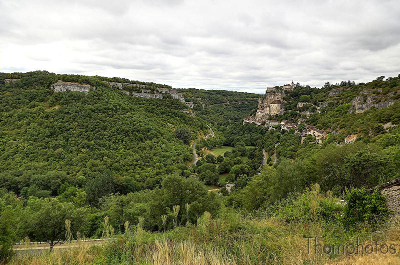 paysage landscape verdure green forêt forest château castel rocamadour roc à madour village fromage cheese dordogne vallée valley
