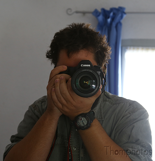 portrait thomas avenard uldry koala jones photographe reporter thomphoto moi autoportrait miroir