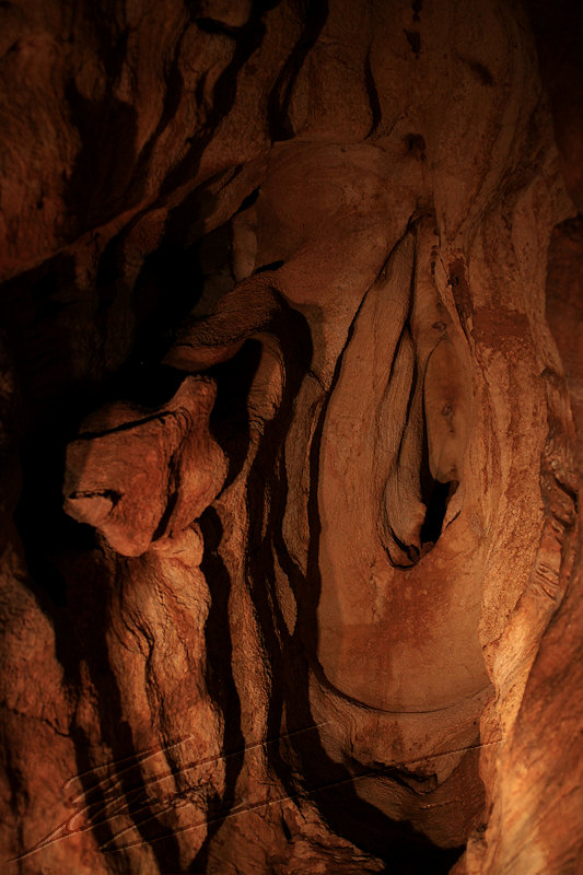 france lacave grotte calcaire passage rivière souterraine creuser