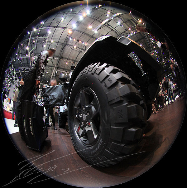 reportage salon de l'automobile et de l'accessoire genève palexpo expo voiture Jeep4 fisheye 180° 8mm sigma