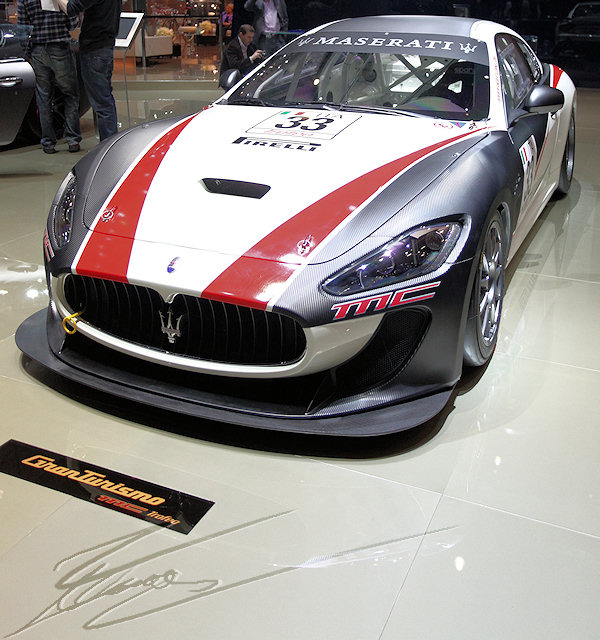 reportage salon de l'automobile et de l'accessoire genève palexpo expo voiture Maserati1