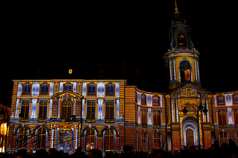 reportage 2012 france bretagne noël rennes voyage breton fête illuminations décorations mairie opéra projection images photos vidéos
