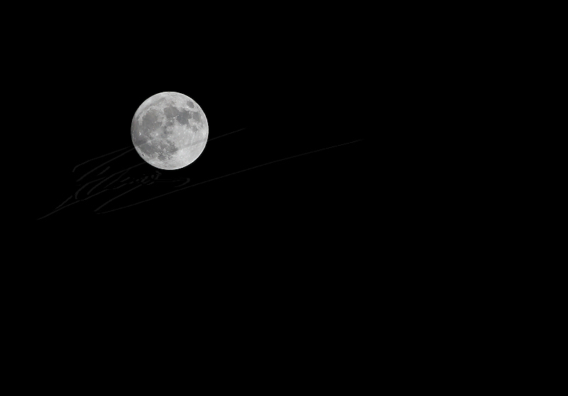 reportage 2012 France bretagne noël rennes voyage lune sélène satellite naturel astronomie