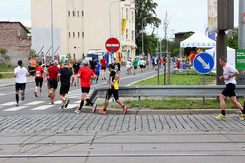 reportage 2014 république tchèque tchéquie czech prague praha cz ville course run marathon volkswagen évènement