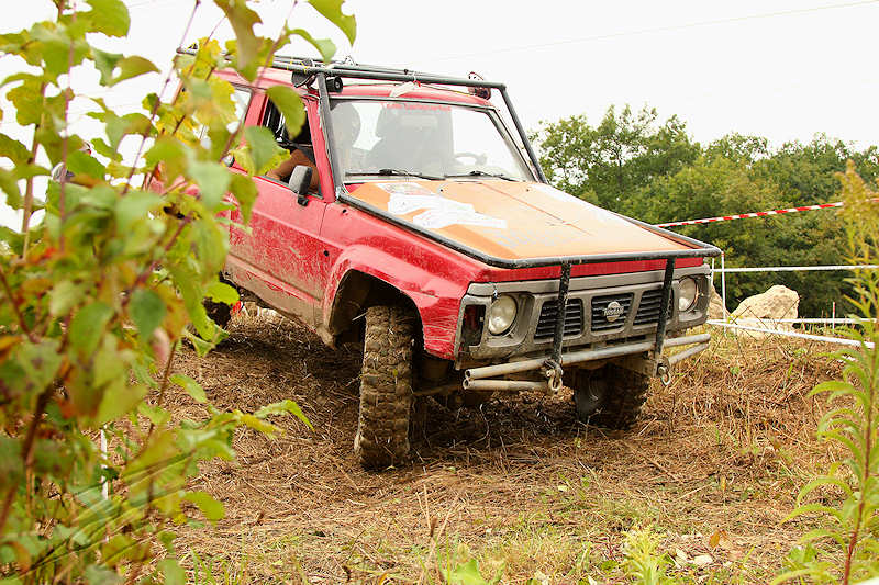 reportage 2014 finale trial 4x4 pers jussy france nationnal serie super serie proto voiture car boue terrain mud outdoor jaegermaster rouge red nissan