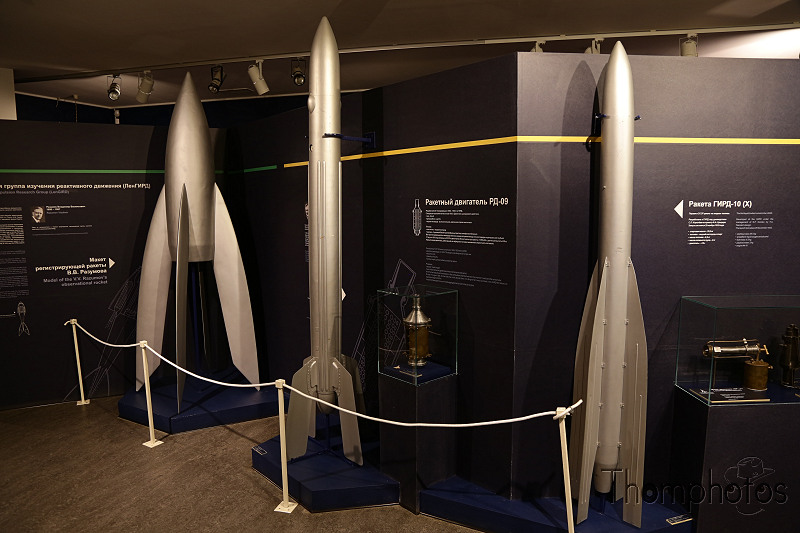 reportage photo 2018 russie saint petersbourg petrograd musée aéronautique espace space capsule conquête exploration science fusée rocket