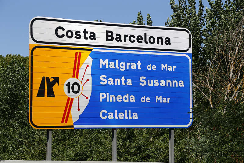 reportage photo été 2019 espagne españa berja sam road route sign panneau fun funny drôle marrant costa barcelona plage côte barcelone