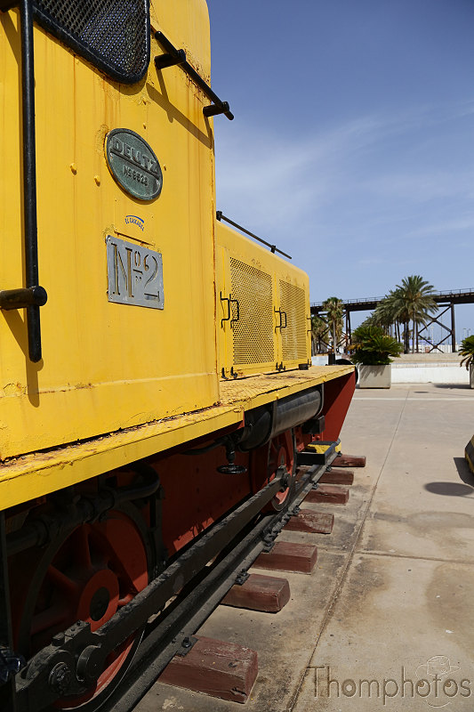 reportage photo été 2019 espagne españa berja sam almería ville city train locomotive voie écartement large locotracteur jaune Deutz